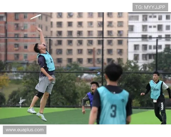 重庆飞盘队在极限运动世界杯中的蜕变与成长之路